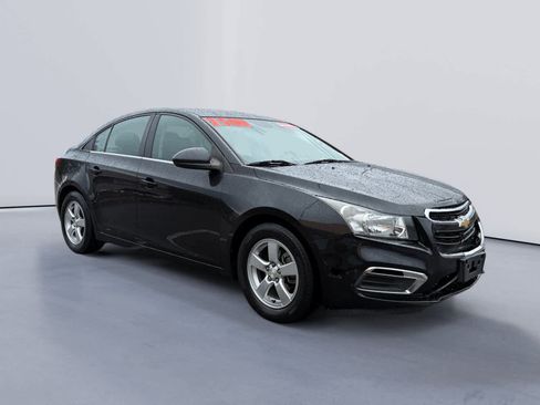 Used 2015 Chevrolet Cruze LT image 1