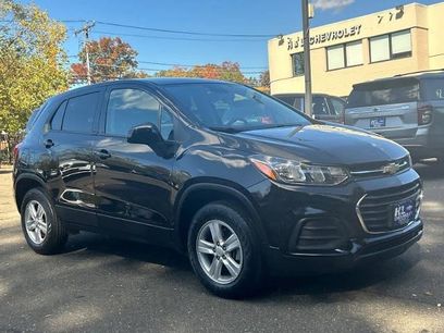 Certified 2022 Chevrolet Trax LS w/ Tint and Cruise Package