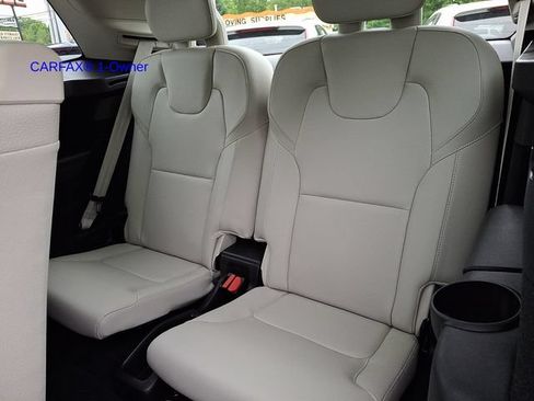 Certified 2023 Volvo XC90 B6 Plus AWD/4WD image 12