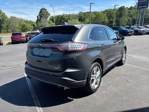 Used 2017 Ford Edge Titanium w/ Equipment Group 301A FWD image 3