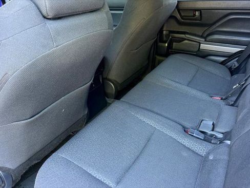 Certified 2025 Toyota 4Runner SR5 AWD/4WD image 4