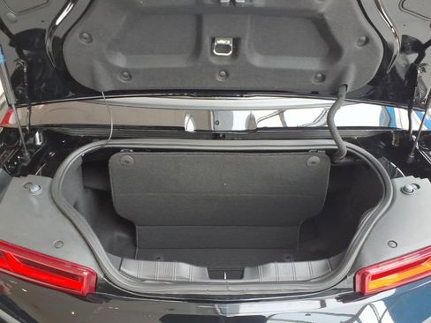 Used 2017 Chevrolet Camaro SS image 28