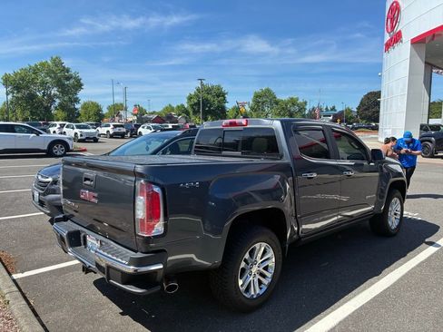 Used 2017 GMC Canyon SLT w/ Driver Alert Package AWD/4WD image 3