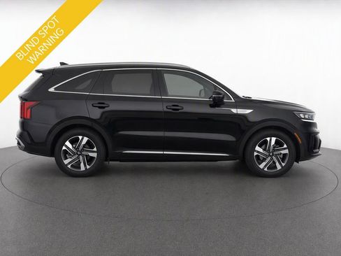 Certified 2023 Kia Sorento SX Prestige AWD/4WD image 9