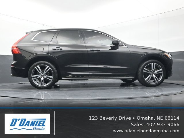 Used 2021 Volvo XC60 T5 Momentum AWD/4WD image 13
