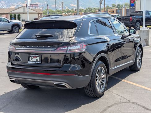 Used 2023 Lincoln Nautilus AWD w/ Premium Package image 3