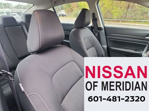 Used 2024 Nissan Altima 2.5 SV image 15