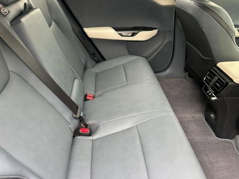 Certified 2025 Lexus RZ 300e w/ Accessory Package (2T) image 30