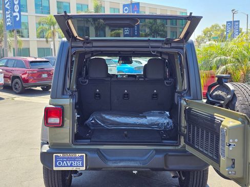 New 2026 Jeep Wrangler Unlimited Sport AWD/4WD image 7
