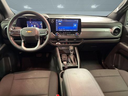 Used 2023 Chevrolet Colorado LT w/ LT Convenience Package RWD image 14