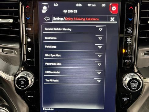 Used 2020 RAM 1500 Laramie AWD/4WD image 23