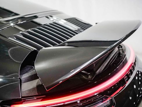 Used 2022 Porsche 911 Targa 4 GTS image 15