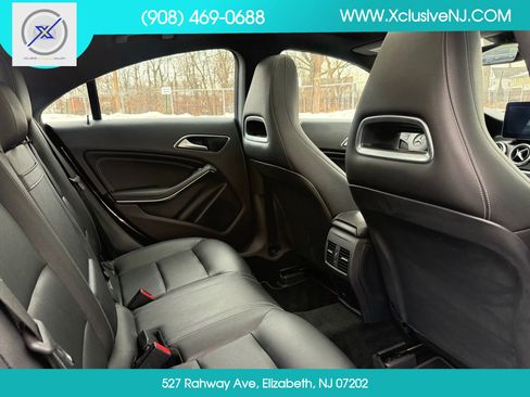 Used 2018 Mercedes-Benz CLA 250 4MATIC image 25
