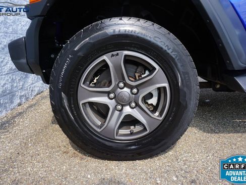 Used 2018 Jeep Wrangler Sport AWD/4WD image 14