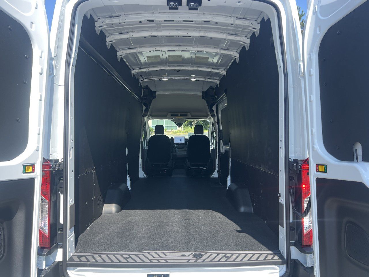 New 2027 Ford Transit 350 148 High Roof Extended w/ Load Area Protection Package RWD image 17