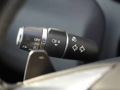Used 2019 Land Rover Discovery Sport SE AWD/4WD image 49