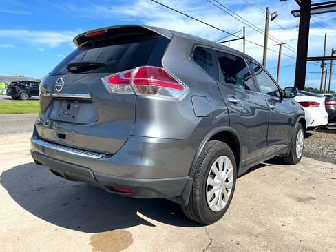 Used 2015 Nissan Rogue S image 5