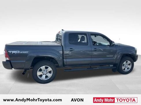 Used 2015 Toyota Tacoma 4x4 Double Cab w/ TRD Sport Package image 9