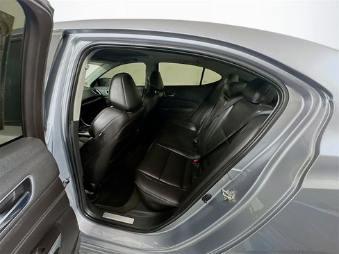 Used 2019 Acura TLX image 24
