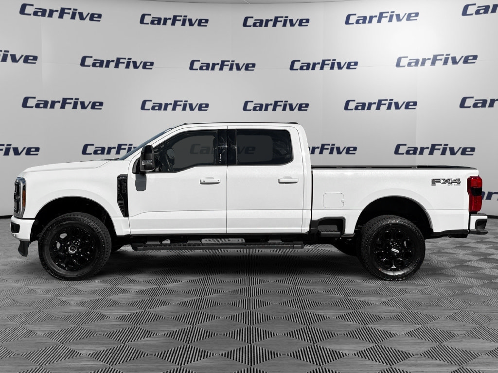 Used 2026 Ford F350 Lariat w/ Black Appearance Package AWD/4WD image 2