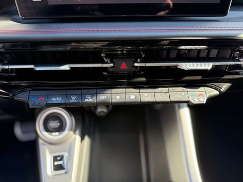 Used 2024 Dodge Hornet R/T w/ Track Pack image 25