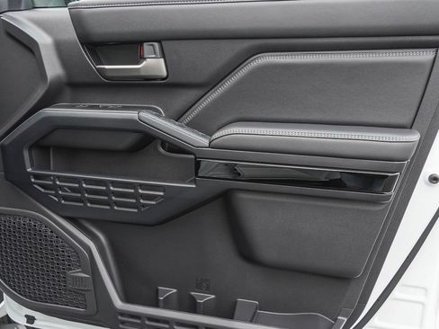 New 2026 Toyota 4Runner Limited image 28