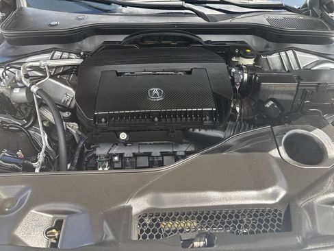 Used 2022 Acura MDX SH-AWD w/ Technology Package image 11