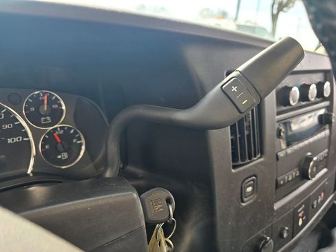 Used 2023 Chevrolet Express 3500 Work Van w/ Power Convenience Package image 32