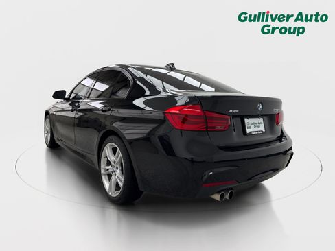 Used 2018 BMW 330i xDrive Sedan w/ M Sport Package AWD/4WD image 5