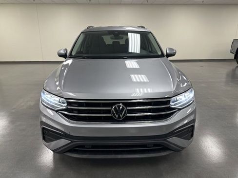 Used 2024 Volkswagen Tiguan S image 2