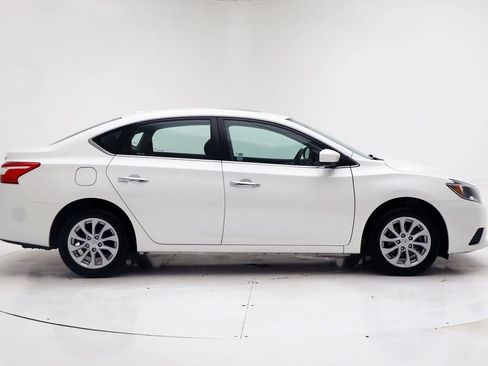 Used 2016 Nissan Sentra SR image 3