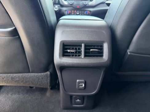 Used 2021 GMC Terrain SLT w/ Elevation Edition FWD image 29