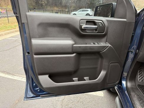 Used 2021 Chevrolet Silverado 1500 Custom image 12