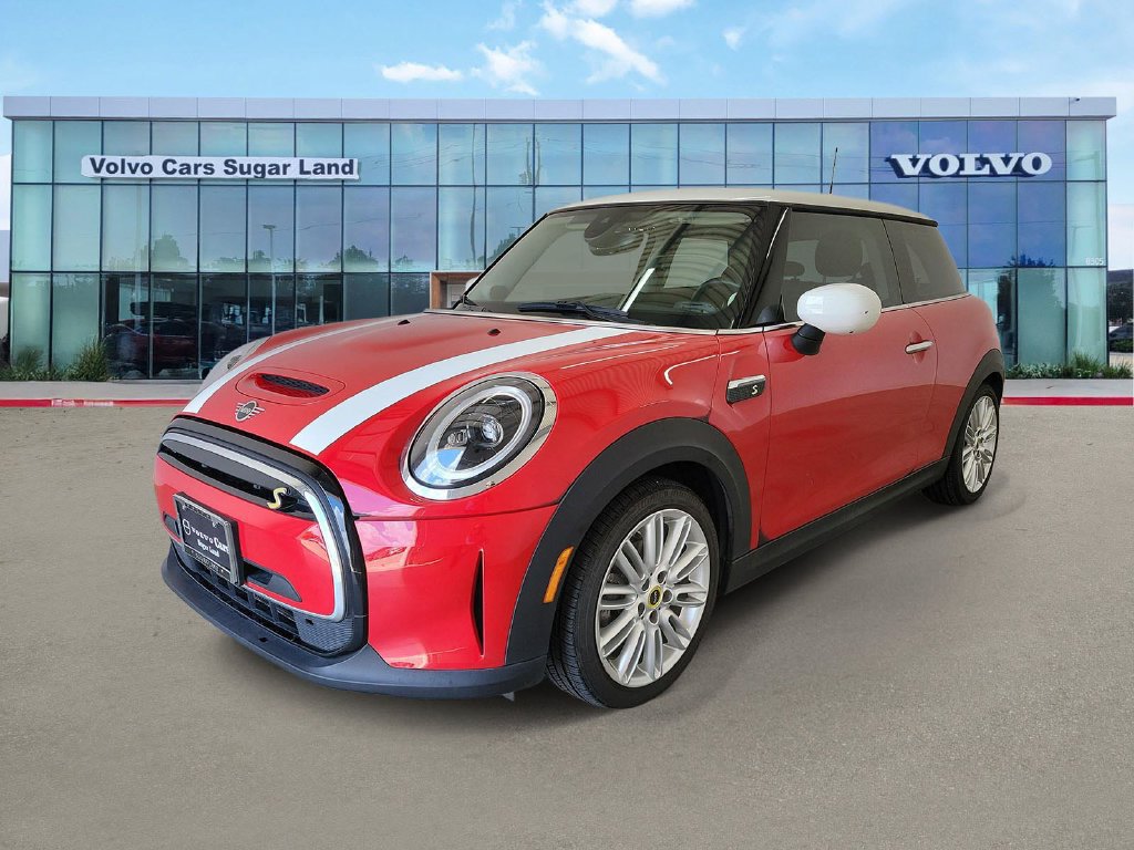 Used 2023 MINI Cooper SE FWD image 1