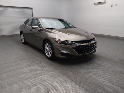 Used 2020 Chevrolet Malibu LT FWD image 13