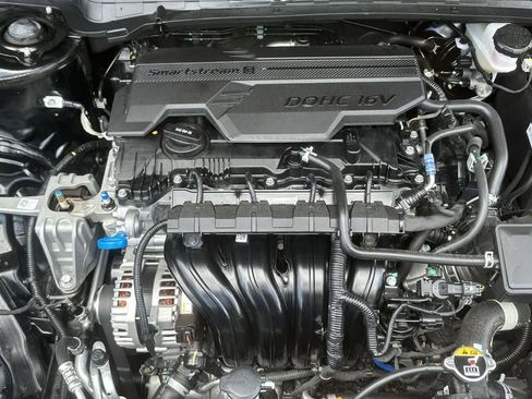 Used 2025 Kia K4 FWD image 12
