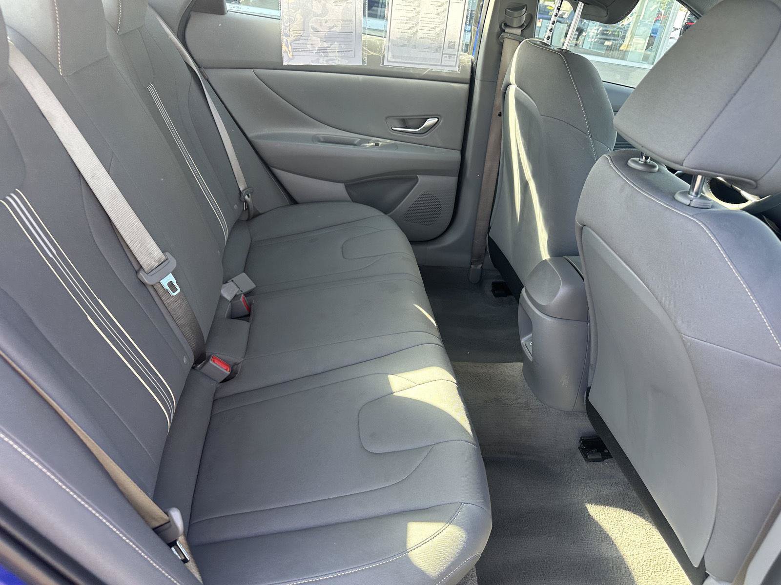 Used 2025 Hyundai Elantra Sport FWD image 28