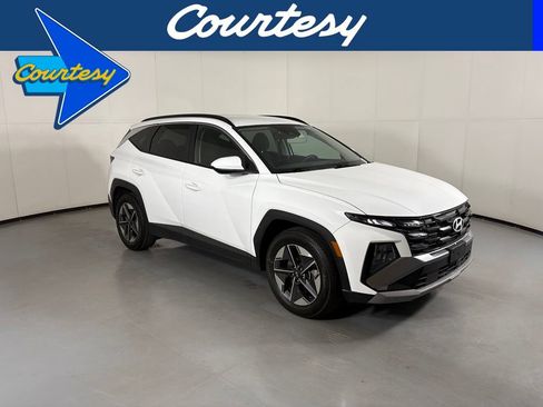 Used 2025 Hyundai Tucson SEL FWD image 1