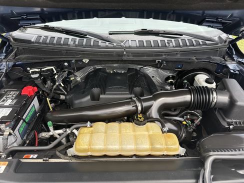 Used 2018 Ford Expedition Limited w/ Equipment Group 302A RWD image 4