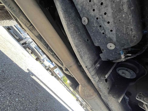 Used 2022 RAM 3500 Big Horn w/ Level B Equipment Group image 13