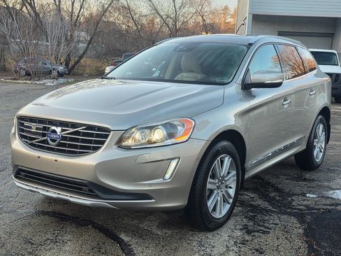 Used 2016 Volvo XC60 T6 Platinum w/ Climate Package image 3