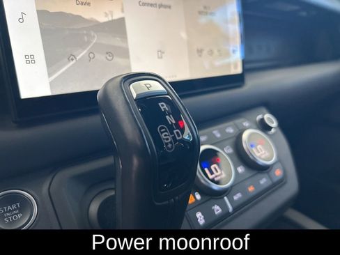 Used 2023 Land Rover Defender 110 Carpathian Edition image 8