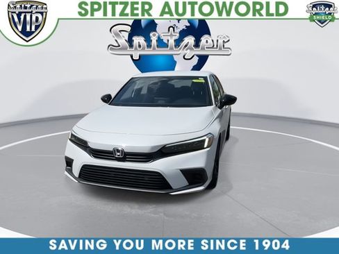 Used 2024 Honda Civic Sport image 3