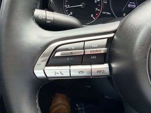 Used 2025 MAZDA CX-50 AWD 2.5 S w/ Premium Package image 12