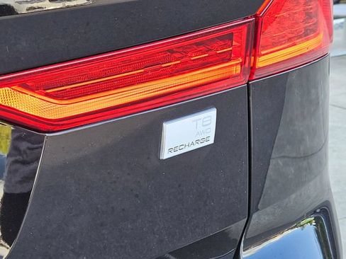 Certified 2023 Volvo XC60 T8 Ultimate AWD/4WD image 10