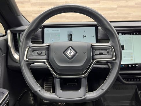 Used 2024 Rivian R1S Adventure image 27