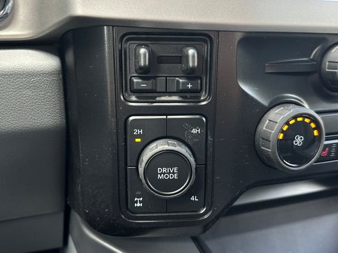 New 2026 Ford F250 XLT w/ XLT Premium Package AWD/4WD image 27