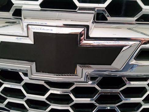 Used 2015 Chevrolet Silverado 1500 LT w/ LT Convenience Package image 43