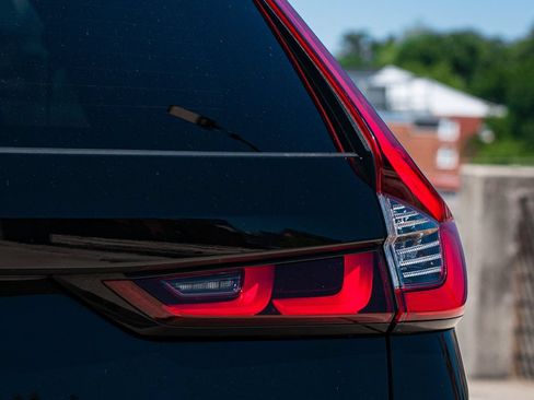 Used 2024 Honda CR-V EX-L image 5
