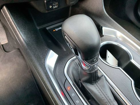 Certified 2023 Chevrolet Traverse Premier w/ Redline Edition image 16